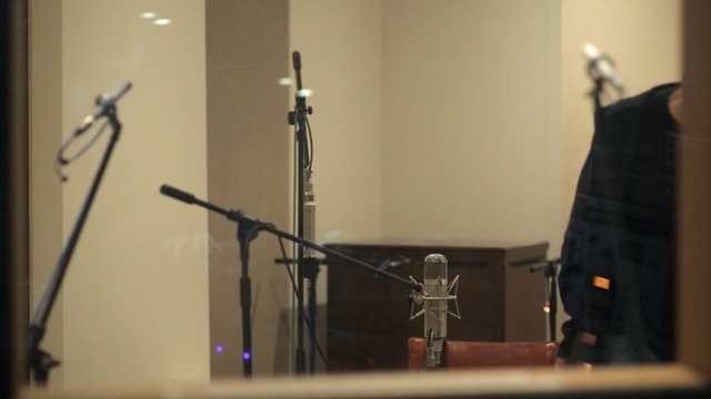 Video Reference: Microphone stand, Microphone, Music, Technology, Audio equipment, Electronic device, Musical instrument, Musician, Studio, Person