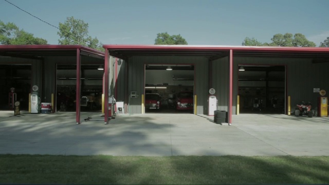 Video Reference: Building, Property, Real estate, Home, House, Commercial building, Architecture, Facade, Shade