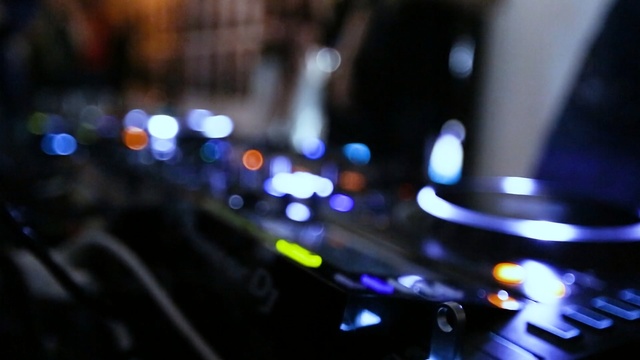 Video Reference: light, night, lighting, darkness, midnight