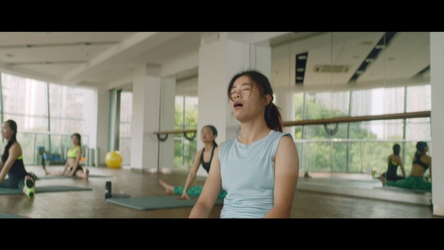 Video Reference: room, shoulder, leisure, physical fitness, girl, fun, arm, physical exercise, choreography, weights, Person