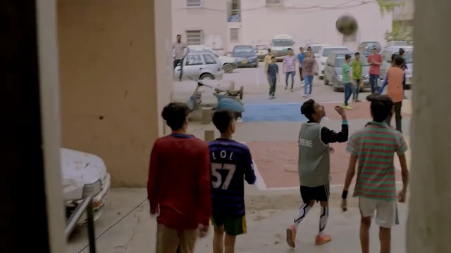 Video Reference: day, community, youth, fun, recreation, competition event, leisure, sports, girl, vacation, Person