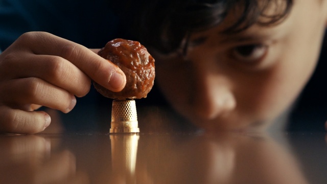 Video Reference: finger, hand, nail, eating, girl