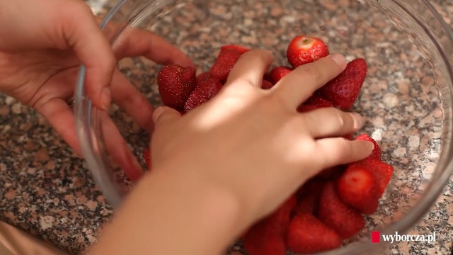 Video Reference: Food, Strawberries, Strawberry, Fruit, Superfood, Plant, Finger, Hand, Produce, Nail