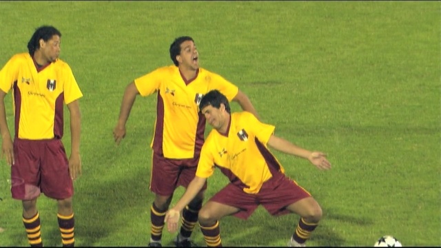 Video Reference: player, football player, yellow, games, sports, team sport, team, football, soccer player, sport venue, Person