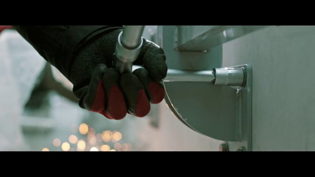 Video Reference: Hand, Arm, Plumbing fixture, Finger, Photography, Glass