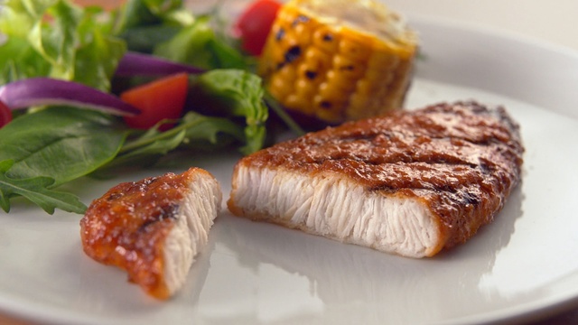 Video Reference: dish, steak, food, meat, animal source foods, garnish, sirloin steak, meat chop, recipe