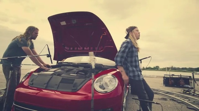 Video Reference: Vehicle, Motor vehicle, Car, Vehicle door, Automotive design, Compact car, Subcompact car, City car, Hood, Volkswagen beetle