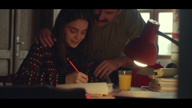 Video Reference: Snapshot, Fun, Hand, Smile, Glasses