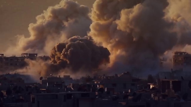 Video Reference: Sky, Cloud, Pollution, Explosion, Atmosphere, Atmospheric phenomenon, Daytime, Cumulus, Smoke, Meteorological phenomenon