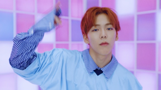 Video Reference: Forehead, Purple, Hair coloring, Jaw, Photography, Neck, Smile, Gesture