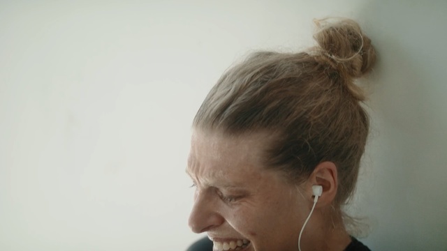 Video Reference: hair, hairstyle, chin, forehead, neck, ear, hair coloring, bun