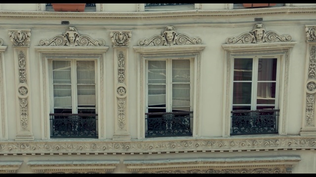 Video Reference: Building, Facade, Architecture, Window, Classical architecture, Molding, Sash window, House, Home, Real estate