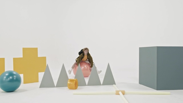 Video Reference: product, furniture, table, shelf