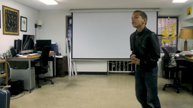 Video Reference: job, office, training, technology, communication, electronic device, Person