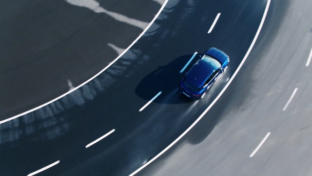 Video Reference: Road, Lane, Blue, Mode of transport, Vehicle, Asphalt, Car, Race track, Infrastructure, Highway, Black, Sitting, Table, Bird, Man, Land vehicle, Way, Automotive