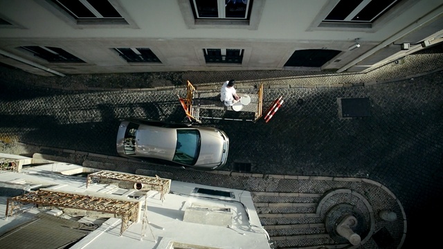 Video Reference: motor vehicle, car, vehicle, automotive exterior, space