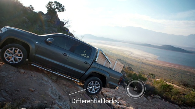 Video Reference: Land vehicle, Vehicle, Car, Off-roading, Off-road vehicle, Toyota hilux, Sport utility vehicle, Toyota, Fender, Compact sport utility vehicle