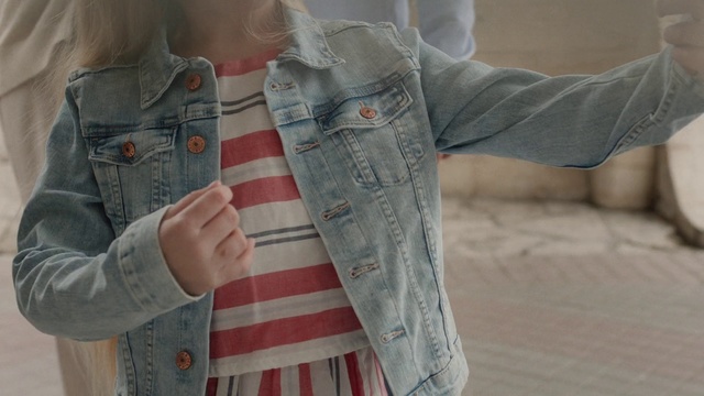 Video Reference: Denim, Jeans, Textile, Pocket, Jacket, Hand, Shirt, Sleeve, Pattern