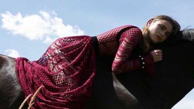 Video Reference: Red, Pink, Beauty, Textile, Magenta, Wool, Photography, Outerwear, Photo shoot, Woolen