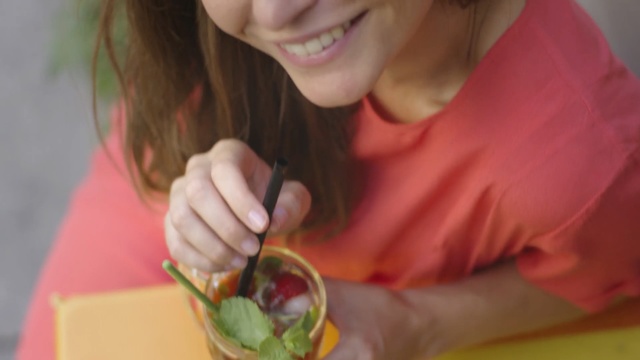 Video Reference: Eating, Food, Hand, Mouth, Cuisine, Dish, Comfort food