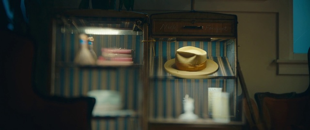 Video Reference: Shelf, Still life, Room, Serveware, Furniture, Tableware, Shelving, Cup, Table, Pottery