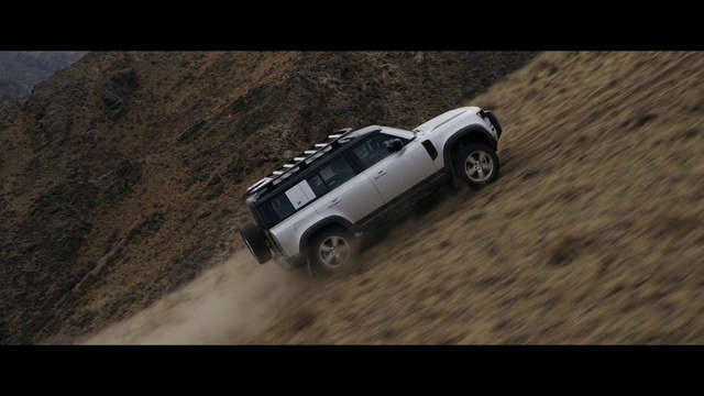 Video Reference: Land vehicle, Vehicle, Car, Off-roading, Off-road vehicle, Off-road racing, Compact sport utility vehicle, Sport utility vehicle, Jeep, Recreation