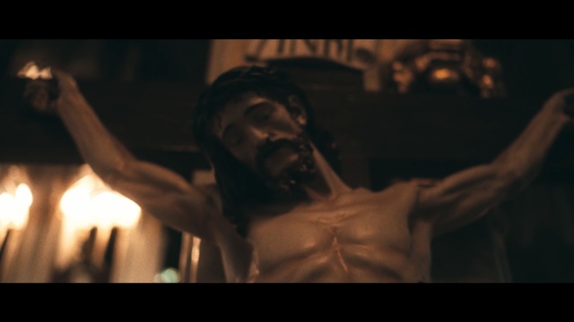Video Reference: Human, Darkness, Human body, Barechested, Photography, Hand, Flesh, Muscle, Performance art, Night