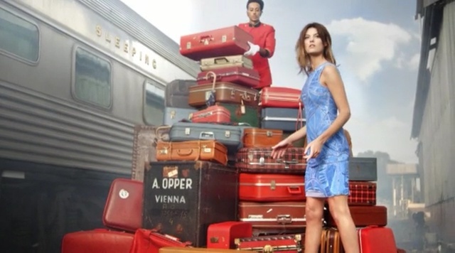 Video Reference: Product, Baggage, Suitcase, Advertising, Person