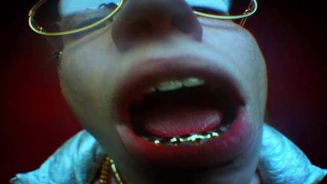 Video Reference: Tooth, Lip, Facial expression, Mouth, Close-up, Head, Nose, Cheek, Organ, Smile