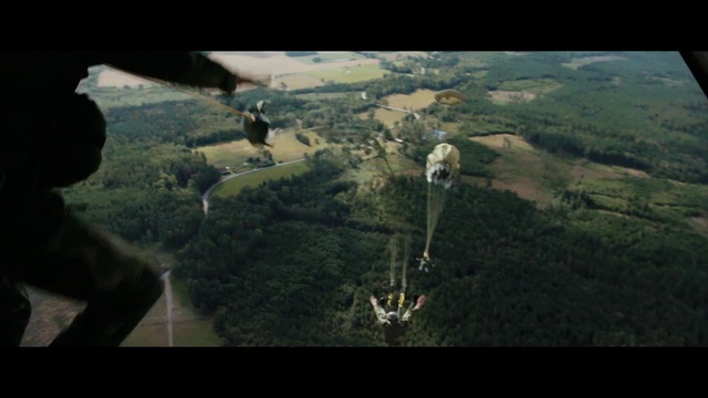 Video Reference: Aerial photography, Birds-eye view, Photography, Landscape, Terrain, Pc game, Hill, Extreme sport, Screenshot, Earth