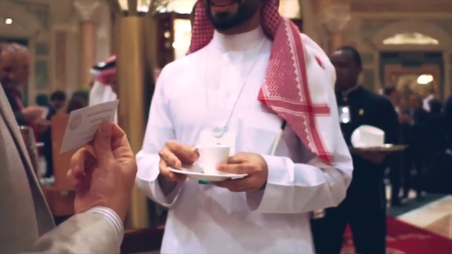 Video Reference: Eyewear, Street fashion, Fashion, Arm, Hand, Glasses, Vision care, Finger, Fashion accessory, Gadget