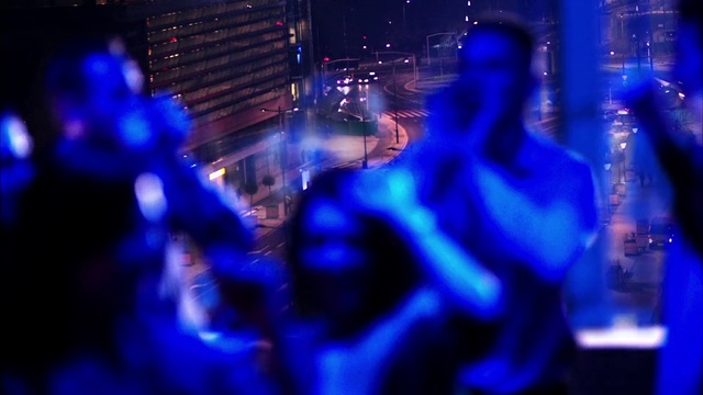 Video Reference: Blue, Cobalt blue, Performance, Entertainment, Light, Electric blue, Music venue, Music, Majorelle blue, Disco