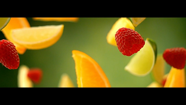 Video Reference: Natural foods, Fruit, Food, Plant, Seedless fruit, Superfruit, Accessory fruit, Macro photography, Sweetness, Still life photography