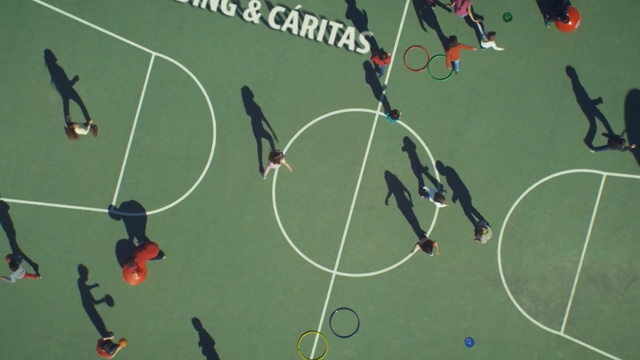 Video Reference: player, sport venue, green, sports, team sport, competition event, line, ball, football, stadium