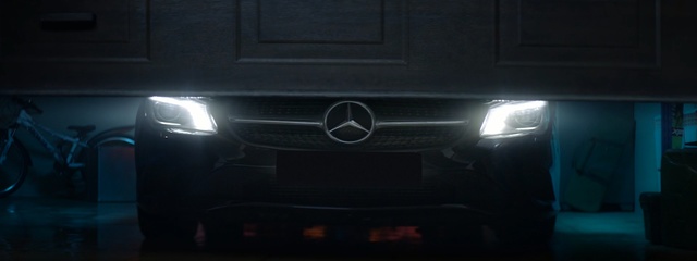 Video Reference: Headlamp, Automotive lighting, Vehicle, Automotive design, Car, Light, Motor vehicle, Luxury vehicle, Bumper, Automotive exterior