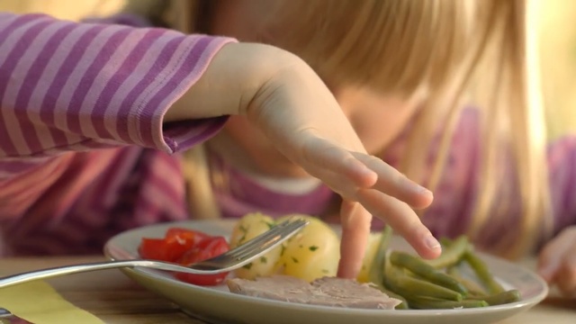 Video Reference: Food, Dish, Cuisine, Eating, Ingredient, Recipe, Meal, Vegetable, Produce, Side dish