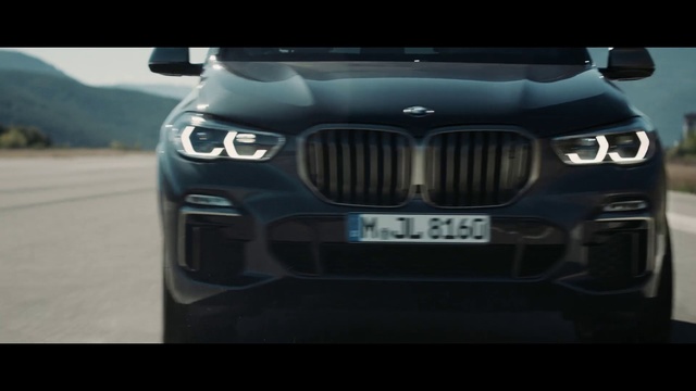 Video Reference: Land vehicle, Vehicle, Car, Luxury vehicle, Bmw, Automotive design, Personal luxury car, Executive car, Performance car, Grille