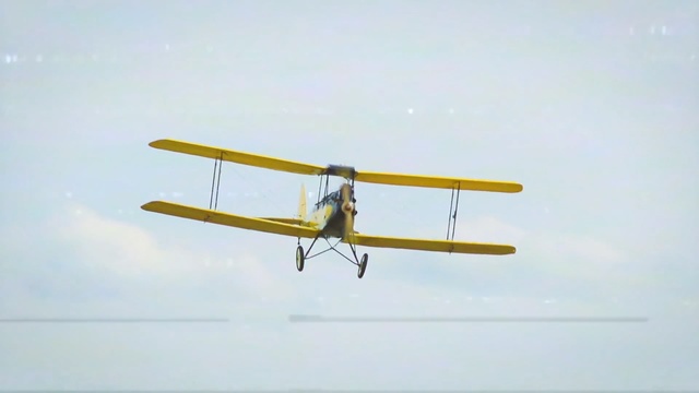 Video Reference: aircraft, airplane, mode of transport, propeller, ultralight aviation, flight, biplane, model aircraft, monoplane, light aircraft
