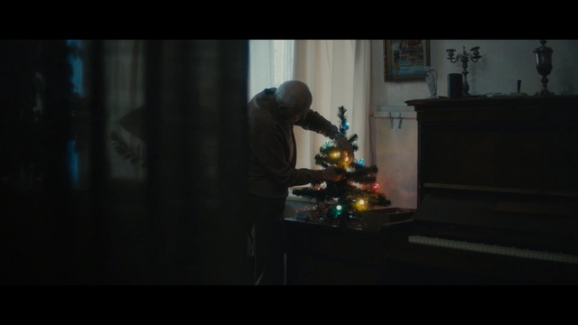 Video Reference: Photograph, Black, Darkness, Light, Snapshot, Screenshot, Photography, Fun, Room, Midnight