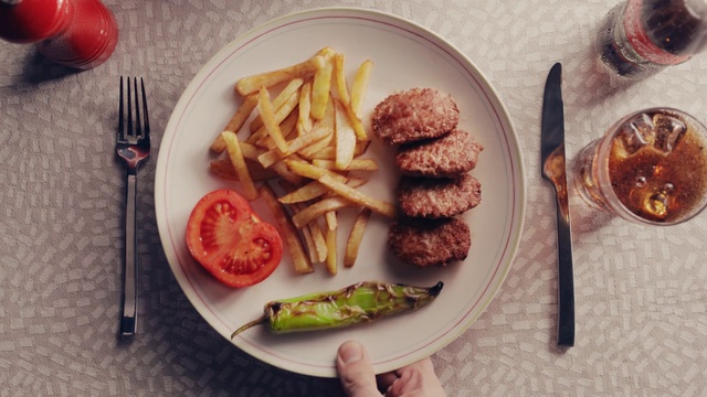 Video Reference: Dish, Food, Cuisine, Ingredient, Meal, Breakfast, Junk food, Produce, Meat, Fast food