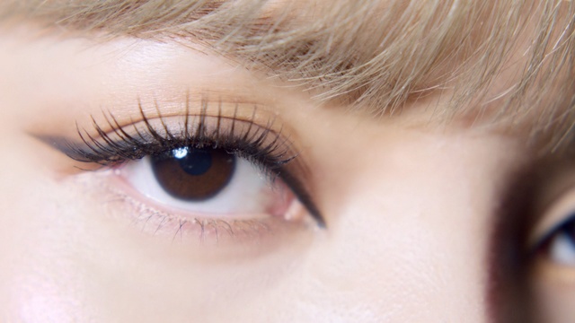 Video Reference: Eyebrow, Eyelash, Face, Eye, Skin, Close-up, Organ, Iris, Cosmetics, Nose, Thing, Person, Toiletry, Indoor, Wearing, Eyes, Mouth, Girl, Teeth, Hair, Young, Brushing, Close, Little, Looking, Toothbrush, Eating, Brush, Child, Bite, Black, Glasses, Small, Woman, Camera, Head, Red, Pair, Orange, Brown, Boy, Neck, Yellow, Blue, Shirt, White, Lipstick, Eye shadow, Mascara, Cosmetic, Eyelash extensions, Eye liner, Lip, Staring