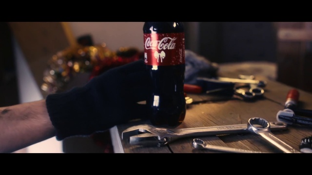 Video Reference: Alcohol, Drink, Beer, Liqueur, Hand, Muscle, Photography, Barware, Distilled beverage, Cola