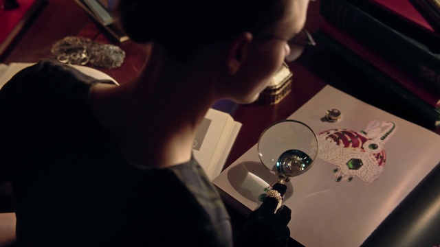 Video Reference: Electronics, Games, Fun, Ear, Photography, Neck, Fashion accessory