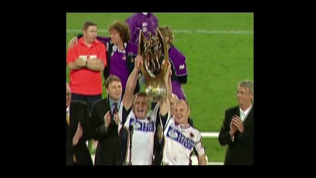 Video Reference: Sports, Team, Player, Team sport, Sport venue, Ball game, Tournament, Football player, Cheering, Competition event