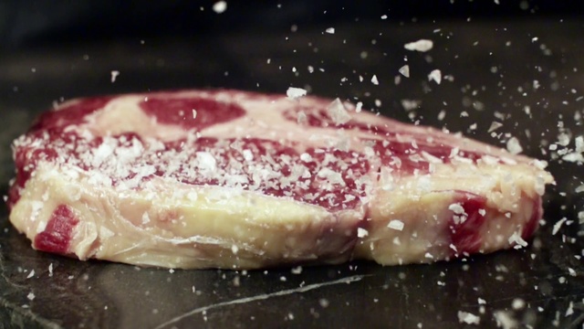 Video Reference: Food, Dish, Cuisine, Ingredient, Kobe beef, Animal fat, Cooking, Pan frying, Recipe