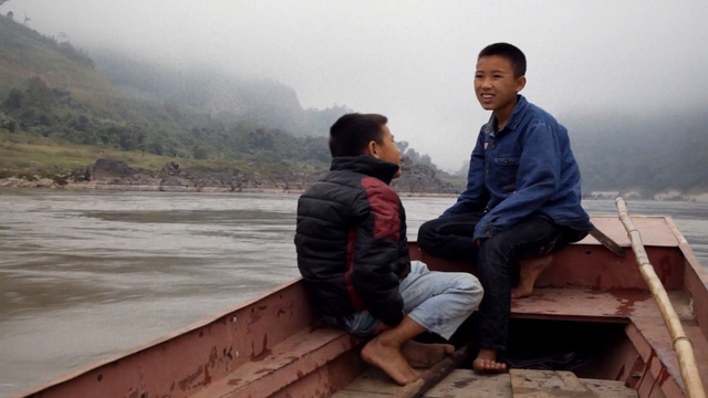 Video Reference: Hill station, Travel, Tourism, Adaptation, Temple, Sitting, Geological phenomenon, Landscape