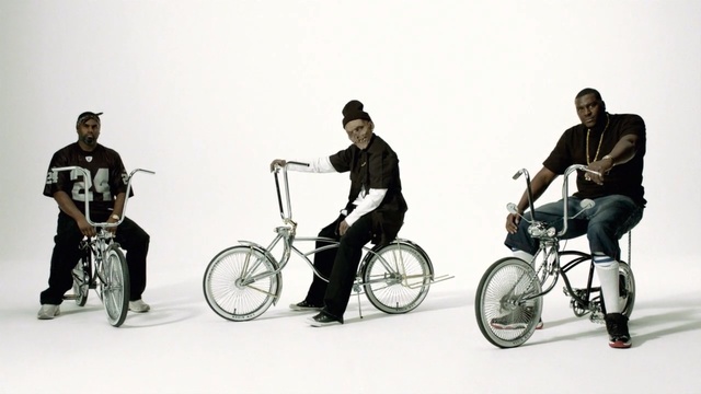 Video Reference: bicycle, bike, wheelchair, cycling, seat, wheeled vehicle, cycle, chair, sport, vehicle, polo mallet, ride, cyclist, tricycle, bicycle-built-for-two, mallet, Person