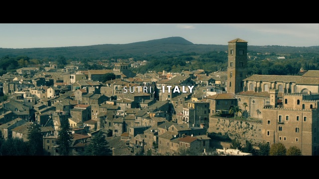 Video Reference: Urban area, City, Town, Cityscape, Human settlement, Metropolitan area, Landmark, Suburb, Sky, Residential area