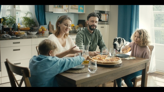 Video Reference: Meal, Eating, Brunch, Lunch, Table, Conversation, Food, Room, Supper, Sharing, Person