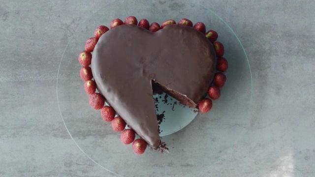 Video Reference: Heart, Organ, Heart, Human body, Valentine day, Love, Fashion accessory, Jewellery